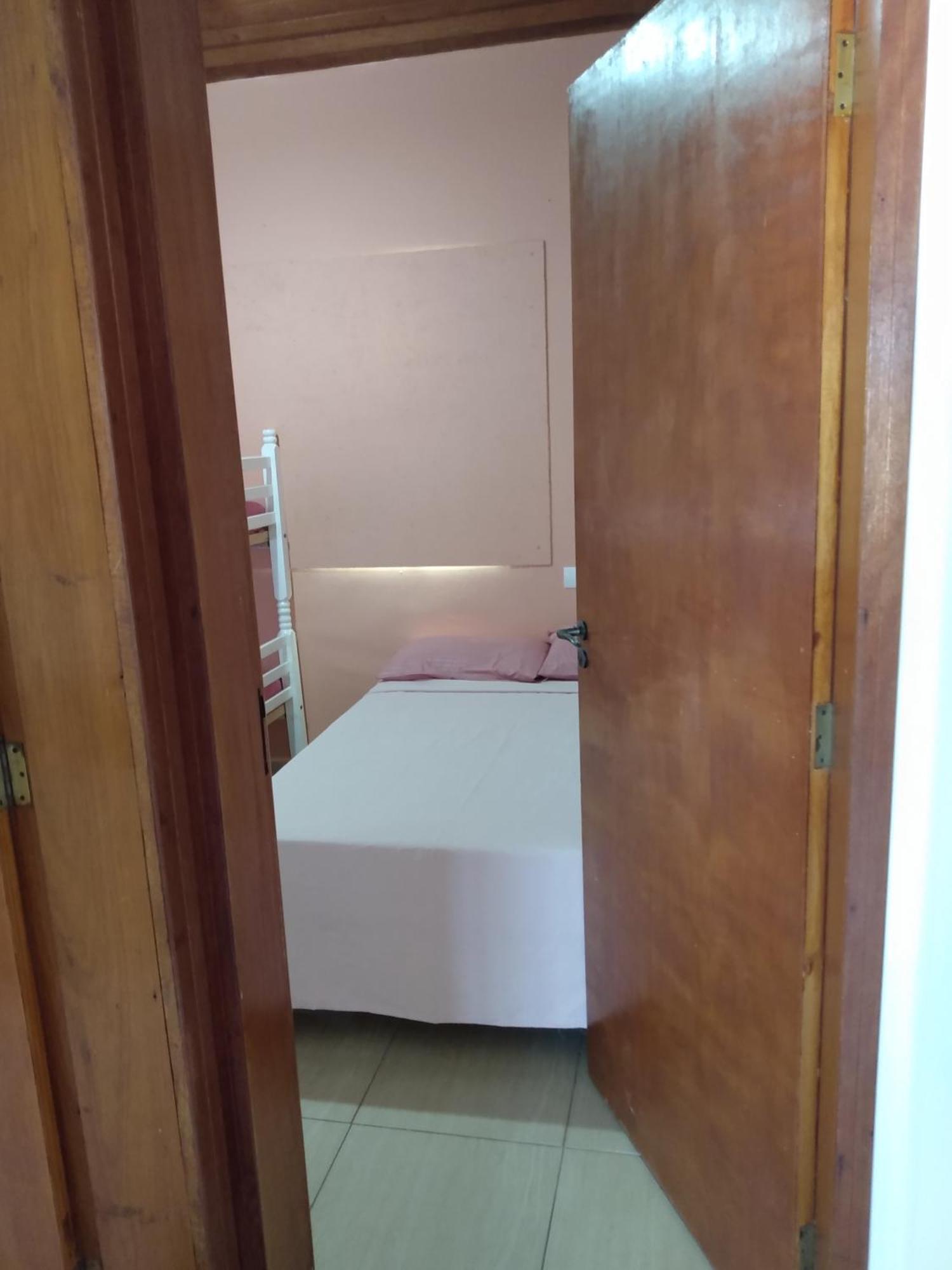 Chale No Condominio Verde Mar Na Praia Da Cocanha Карагуататуба Екстериор снимка